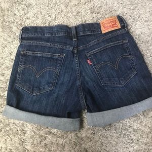 Vintage Levi’s High Rise Shorts